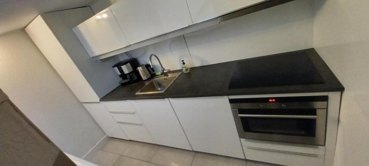74 Pijnboomstraat Apartment Den Haag Ngoại thất bức ảnh